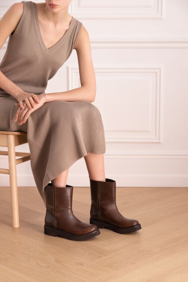 Brunello Cucinelli women's brown leather boots with a chunky sole 132688 - photo 2