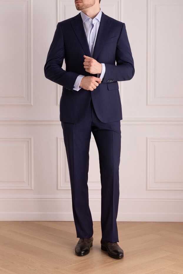 Ravazzolo blue suit made of fine wool and silk in business style
 135244 - photo 2