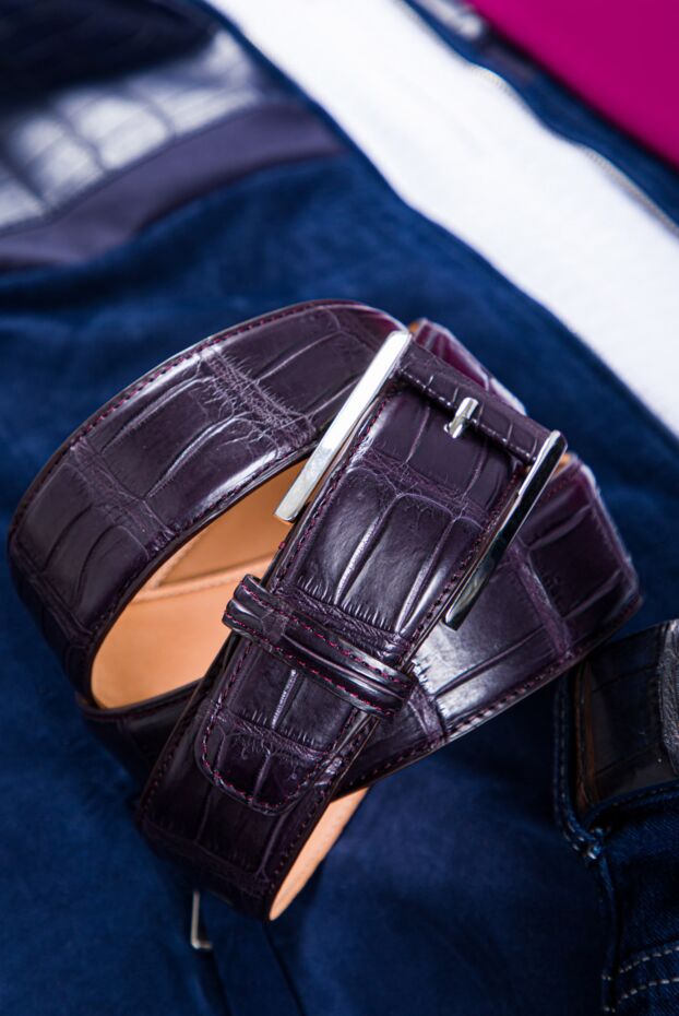 Cesare di Napoli dark burgundy crocodile leather belt with contrast stitching for men 146748 - photo 2