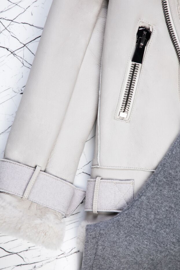 Cashmere & Silk Milano women's grey cashmere walking suit with knitted relief 163531 - photo 2