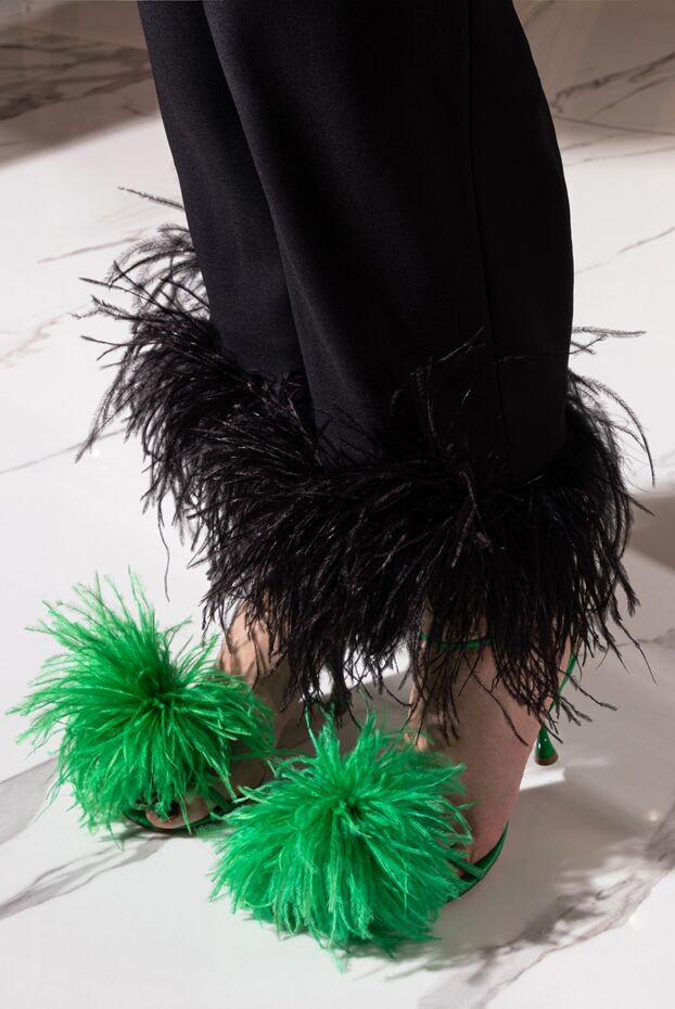 Green women's leather sandals with feathers - photo 2