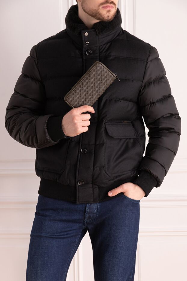Bottega Veneta клатч мужской кожаный intrecciato piccolo хаки зеленый на молнии 166530 - фото 3