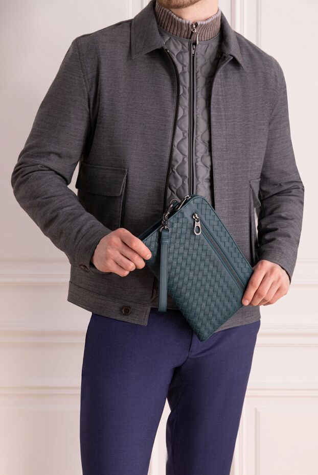 Bottega Veneta клатч большой кожаный intrecciato piccolo мужской зеленый 166540 - фото 3
