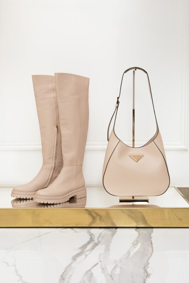 Gianvito Rossi сапоги женские высокие кожаные с массивной подошвой бежевые 169760 - фото 2