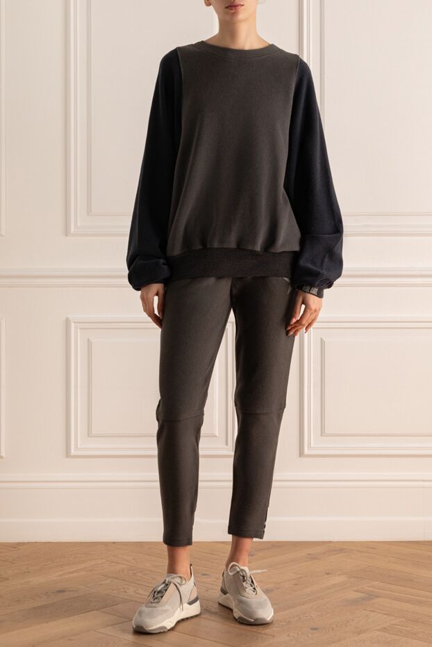 Lorena Antoniazzi women's dark grey cashmere suit with contrast sleeves
 171893 - photo 2