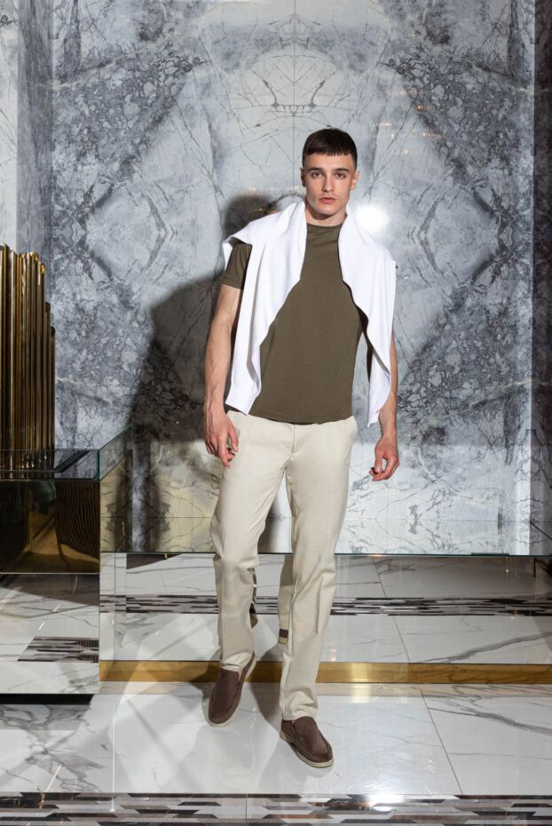 Cesare di Napoli straight-cut t-shirt in a muted olive tone made of soft jersey
 171946 - photo 2