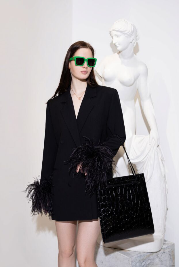 Bottega Veneta очки для защиты от солнца с широкими линзами и глянцевой оправой зелёного цвета
 172485 - фото 2