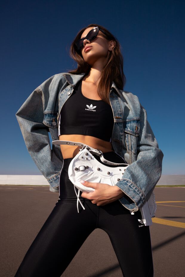 Balenciaga костюм прогулочный из полиамида и эластана черный женский 173099 - фото 2