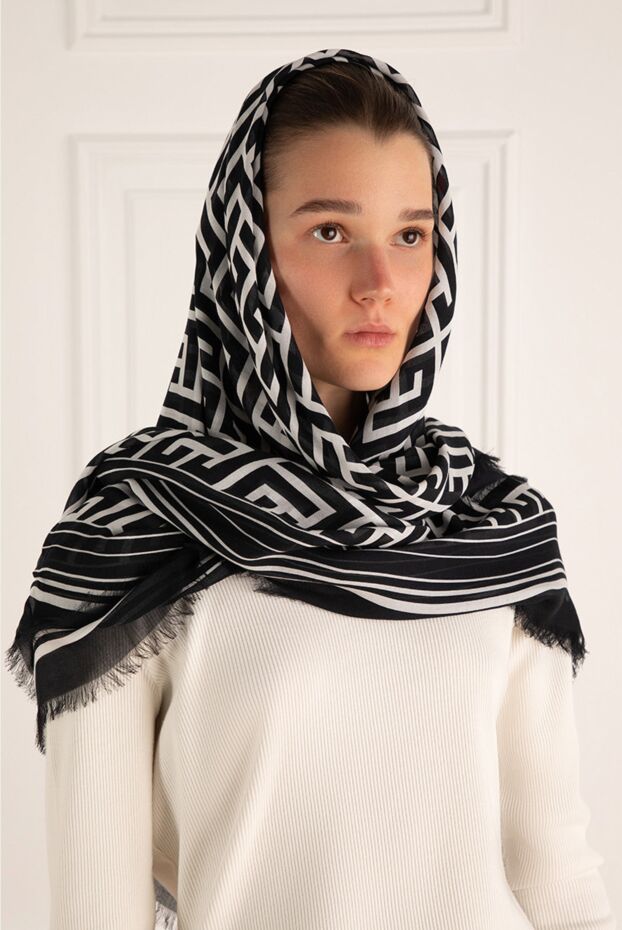 Balmain әйелдерге арналған қара модальды шарф 174452 - фото 2