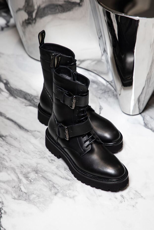 Doucal`s high leather boots black decorated with two buckles women's 174631 - photo 2