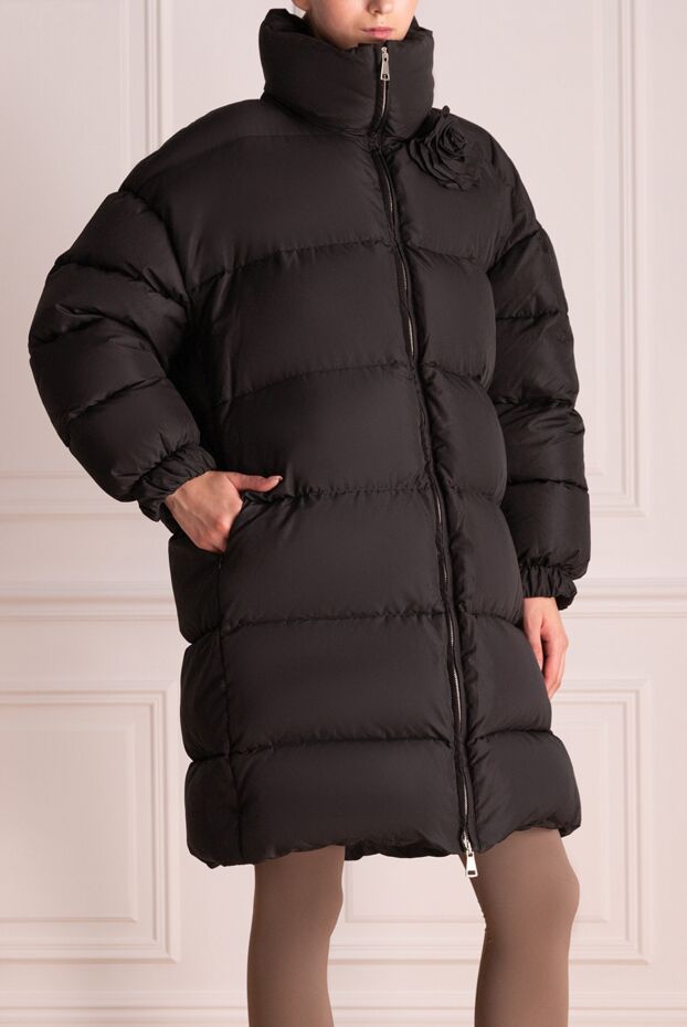 Giuseppe Di Morabito women's black down jacket with a voluminous collar and floral applique
 174718 - photo 3