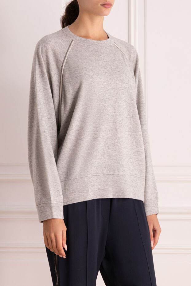 Brunello Cucinelli gray cashmere jumper with a soft texture
175390 - photo 3