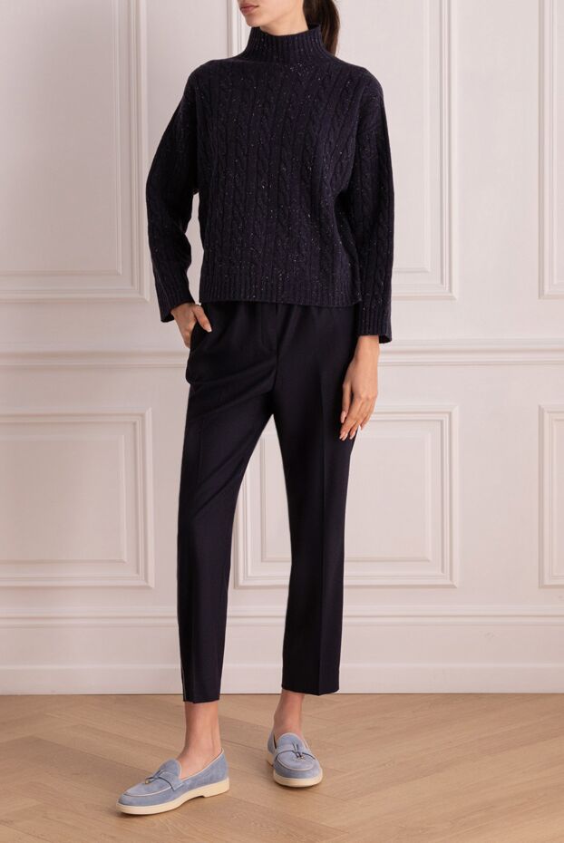 Peserico cozy wool jumper for women in a braid with a straight silhouette
175963 - photo 2