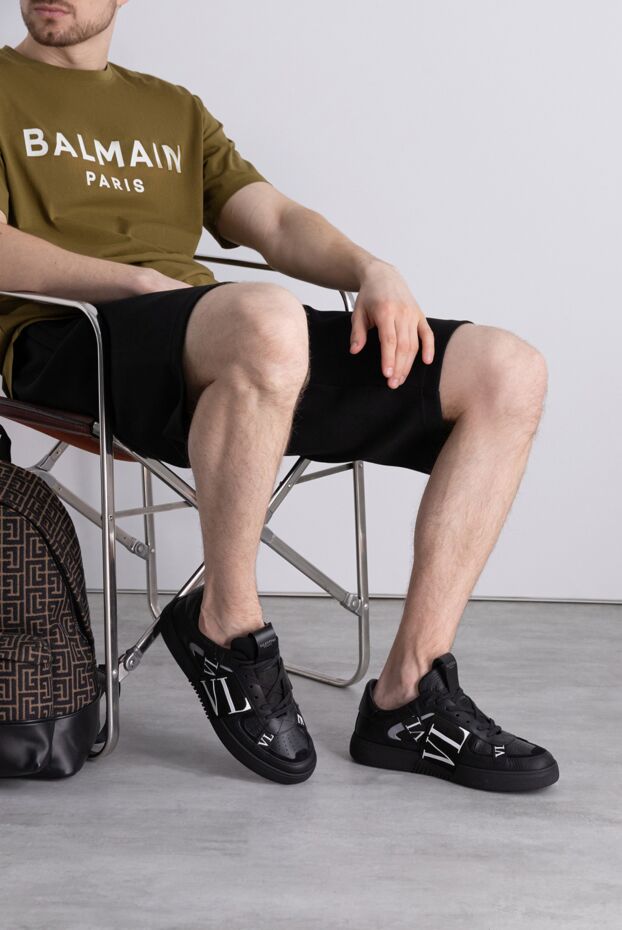 Valentino ерлерге арналған қара былғары кроссовкалар 176513 - фото 2