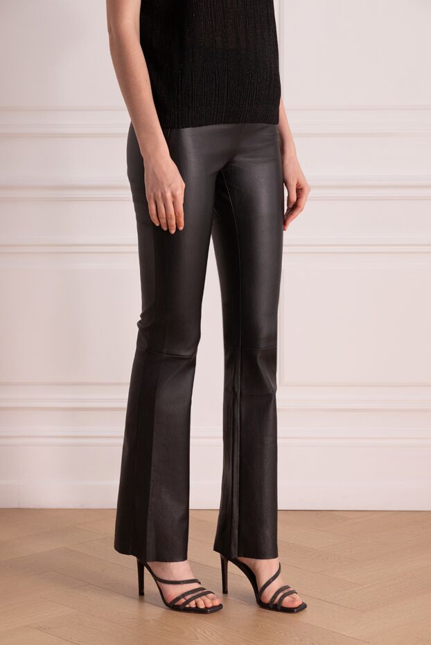 Max&Moi stylish black leather flared trousers
178154 - photo 3