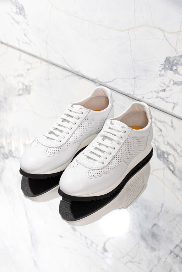 Doucal`s men's white leather sneakers with perforated inserts 178464 - photo 2