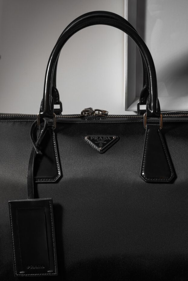 Black polyamide men's travel bag - photo 2