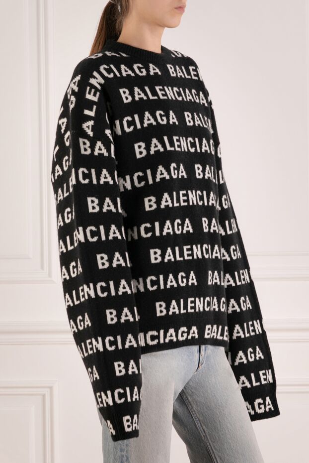 Balenciaga oversized wool jumper with an all-over logo print
180452 - photo 3