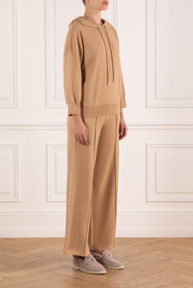 Max&Moi women's beige wool and cashmere tracksuit with a hood
184820 - photo 3