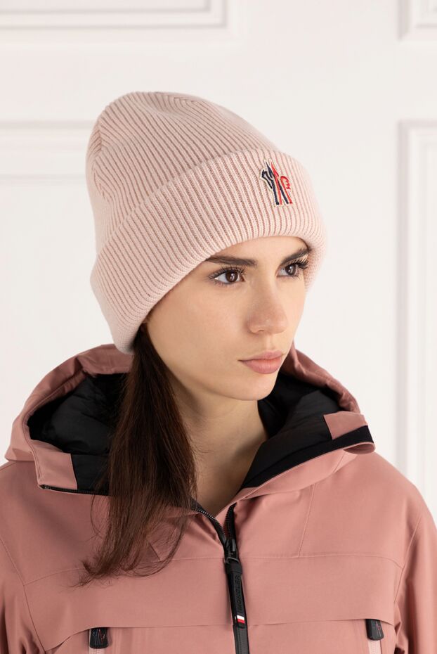Moncler women's pink wool hat with logo 185396 - photo 2
