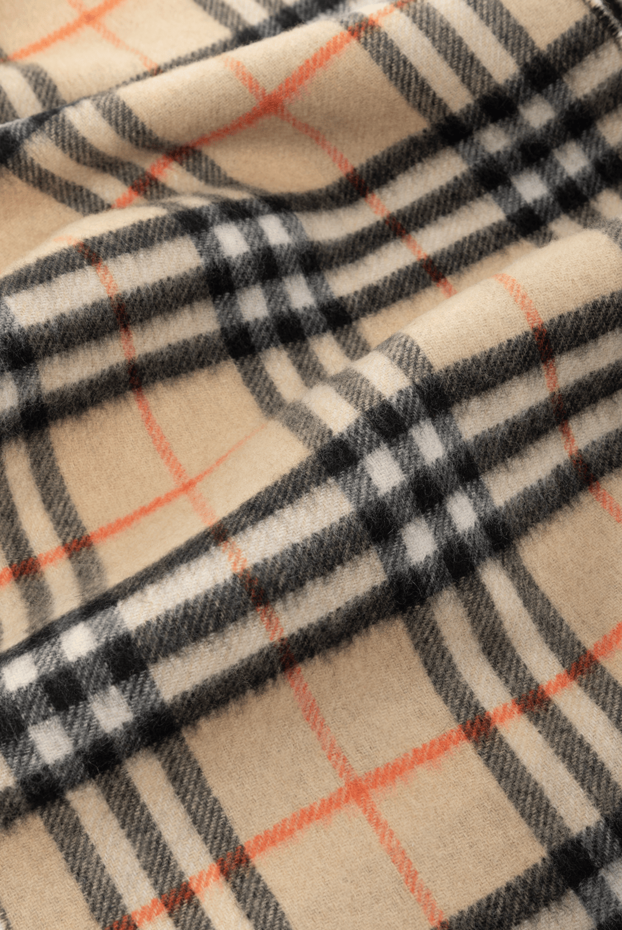 Burberry клетчатый шарф бежевый женский с бахромой 185429 - фото 3