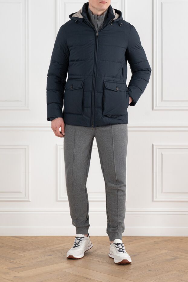 A down jacket made of matte fabric with insulation and voluminous pockets - photo 2