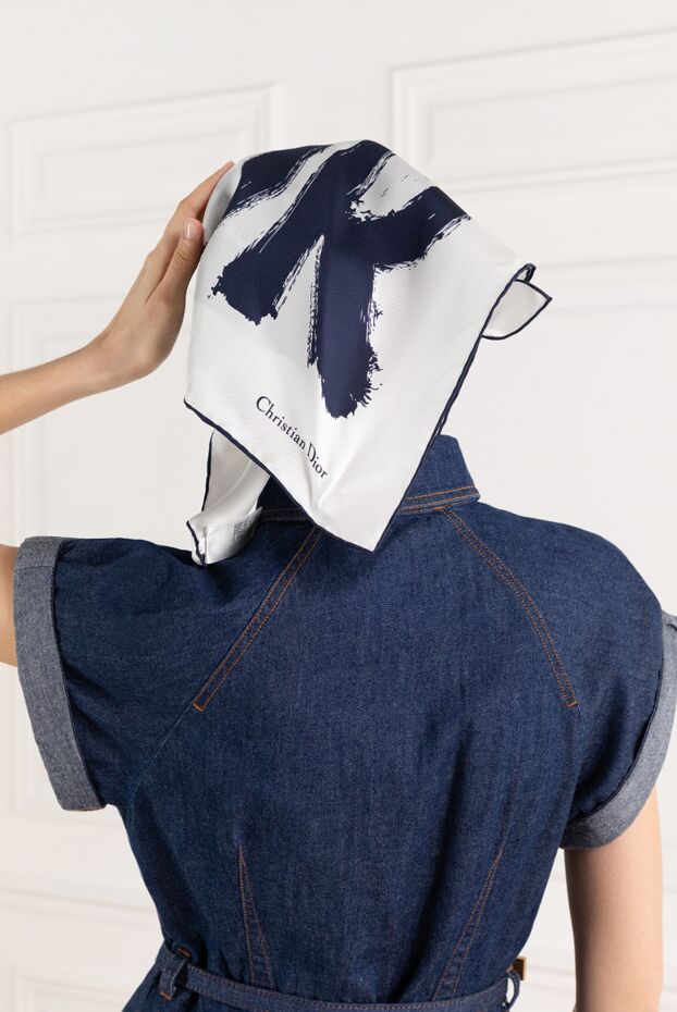 Dior женский шелковый платок miss белый с логотипом 187315 - фото 2