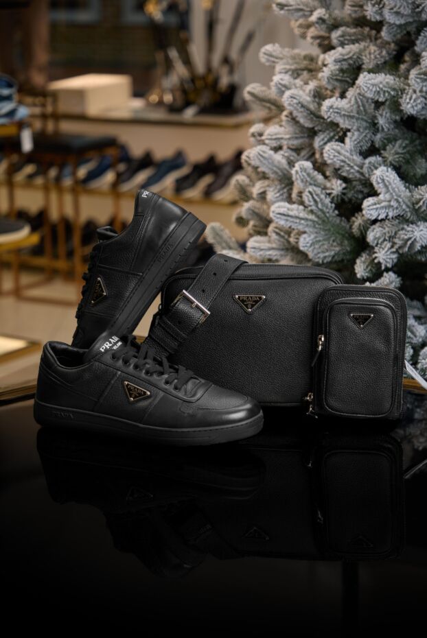 Prada таза былғарыдан жасалған ерлерге арналған логотипі бар кроссовкалар, қара 187877 - фото 2