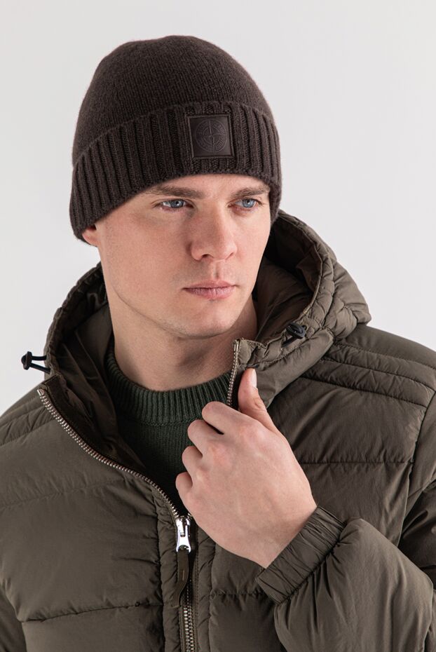 Stone Island brown pure cashmere hat with ribbed cuffs and a solid color patch 191445 - photo 2