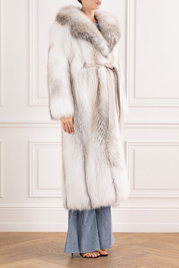 FG Furs natural fox fur coat with a voluminous collar 191561 - photo 3