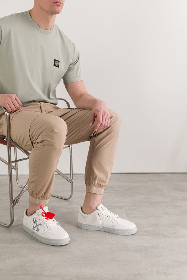 Off-White низкие замшевые кроссовки vulcanized белого цвета 192652 - фото 2
