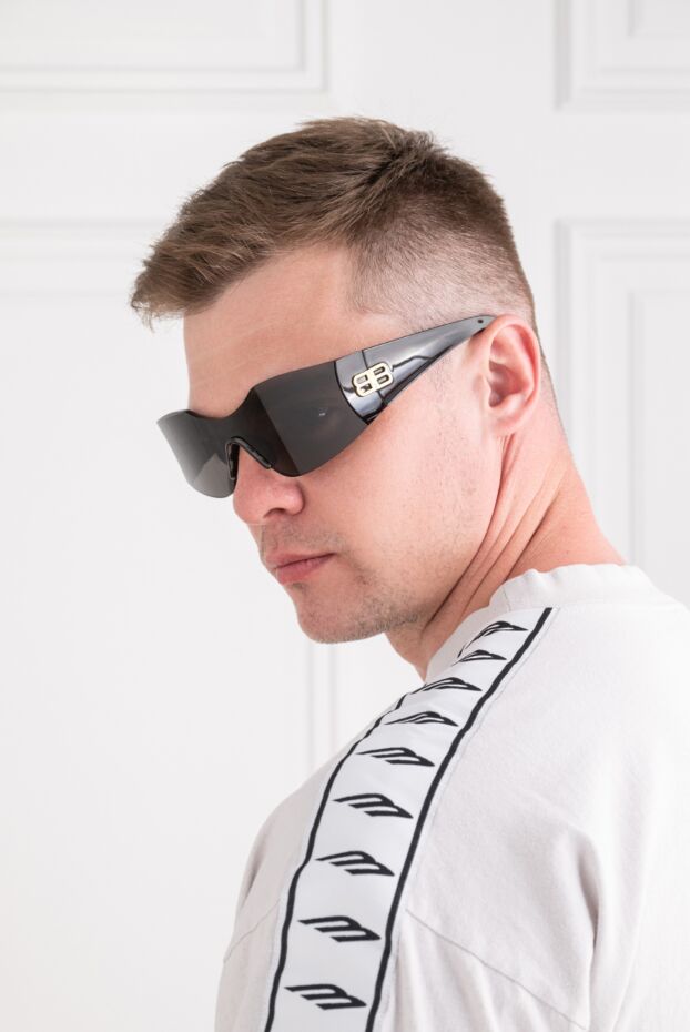 Balenciaga streamlined black frame mask sunglasses with gold monogram 194923 - photo 2