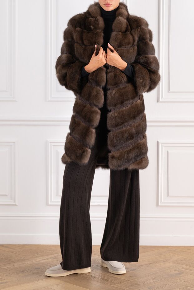 FG Furs long sable coat with a combined diagonal-transverse layout 195372 - photo 2