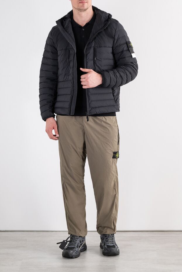 Stone Island черный стеганый пуховик с капюшоном и нагрудными карманами на молнии 196806 - фото 2