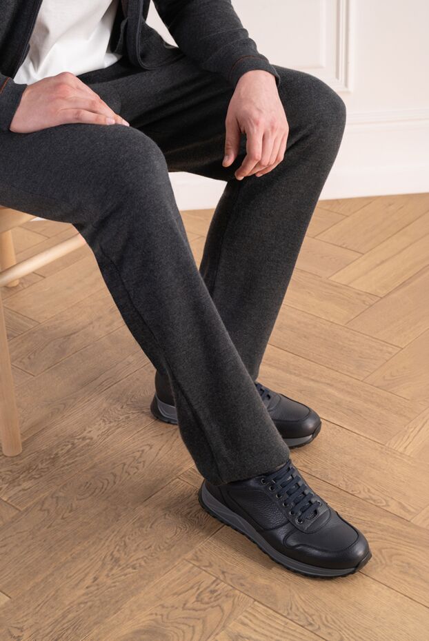 Doucal`s men's black leather sneakers with a pronounced grain texture 197560 - photo 2