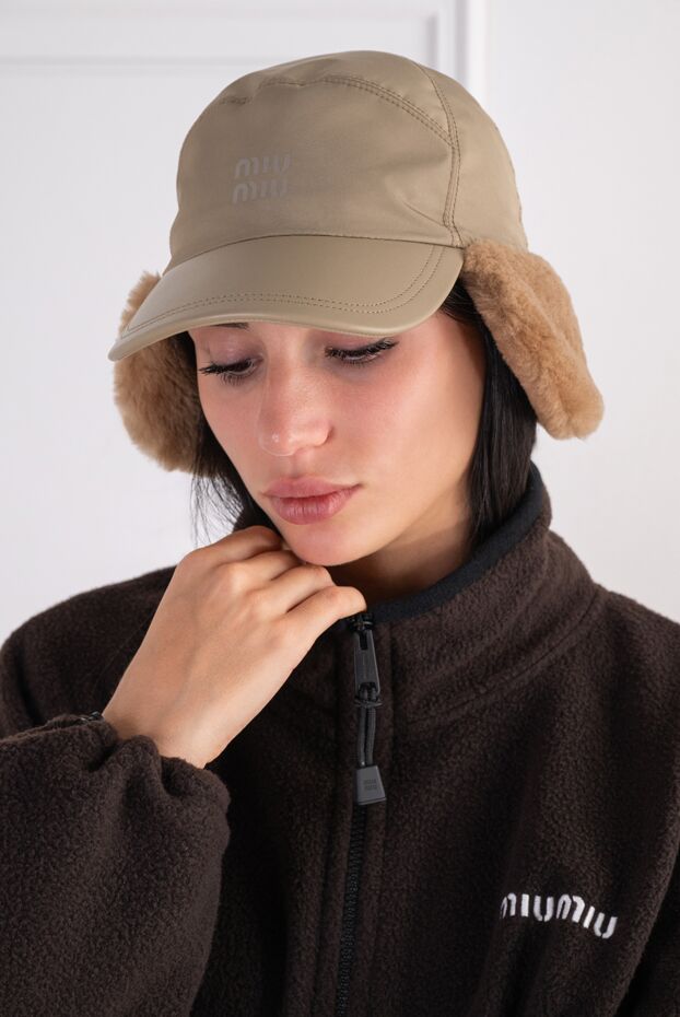 Miu Miu insulated baseball cap with natural sheepskin fur and an embroidered logo 197744 - photo 2