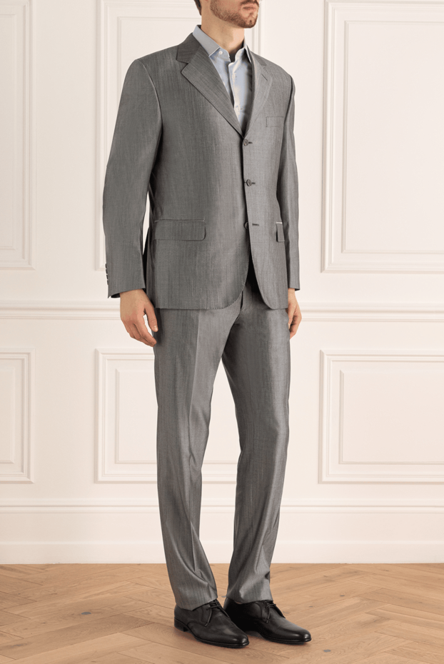 Canali light grey single breasted suit made of wool and silk

 935964 - photo 3
