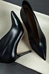 Gianvito Rossi Ботильоны из кожи черные женские - фигурный вырез. натуральная кожа. Высота каблука: 10 сантиметров. Страна производитель: Италия. Уход: специализированная чистка - фото 7