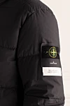 Ерлерге арналған сұр полиамидті мамық күрте Stone Island - логотип. Қосымша: сорғыш. Қалталар: екі бүйір қалта. Оқшаулау: 100% төмен. Жабу: найзағай. Құрамы: 100% полиамид. Шығарылған елі: Италия. Күтім: арнайы тазалау - фото 6