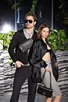 Burberry Сумка из кожи черная женская - декоративные швы, металлический логотип. магнитная кнопка. 100% натуральная кожа.. Размер: 24*14*7 см. Страна производитель: Италия. Уход: специализированная чистка - фото 7