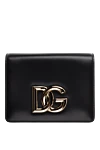 Dolce & Gabbana Сумка из телячьей кожи женская черная - передний клапан с логотипом DG. телячья кожа. Размеры: 14 × 17,5 × 6 см. Ремень: съемный регулируемый ремень из глянцевой телячьей кожи. два кармана гармошкой и два отделения для пластиковых карт. на двойной потайной магнит. Страна производитель: Италия. Уход: специализированная чистка - фото 1