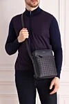 Black genuine leather bag for men Serapian - brand logo, textured leather. Closure: top zip. 100% genuine leather. front pocket. Country of origin: Italy. Care: specialized cleaning - photo 2