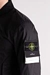 Stone Island Полиамидтен жасалған қара ерлерге арналған күрте - Декорация: жеңде бренд логотипі. Құрамы: 100% полиамид. Жабу: найзағай. Қалталар: екі жағы. Шығарылған елі: Италия. Күтім: мамандандырылған тазалау - фото 5