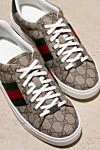 Gucci Сникеры кожаные мужские коричневые коричневые - патерн логотипа бренда. 100% натуральная кожа. шнурки. Страна производитель: Италия. Уход: специализированная чистка - фото 7