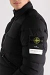 Stone Island Логотипі бар қара ерлер курткасы - Декорация: бренд логотипі. Құрамы: 84% полиамид, 16% эластан. Жабу: найзағай. Қалталар: екі бүйір қалта. Оқшаулау: төмен. Шығарылған елі: Италия. Күтім: мамандандырылған тазалау - фото 5