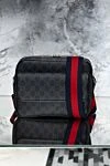 Gucci Сумка через плечо черная мужская с логотипом - логотип бренда. 100% канва. Ремень: плечевой ремень.  молния. Страна производитель: Италия. Уход: специализированная чистка - фото 9