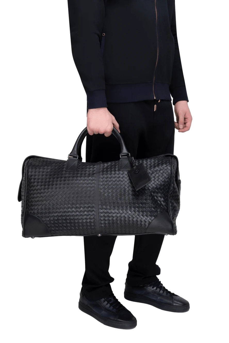Bottega Veneta black leather travel bag for men 161505 — Buy in