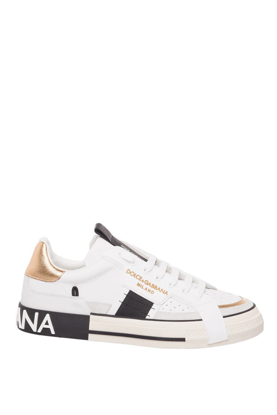 Dolce & Gabbana Алтын түсті кірістіру және қарама-қарсы бөлшектері бар ақ былғары кроссовкалар
- логотип. Құрамы: 100% шынайы былғары. Жабу: шілтер. Табан: биіктігі 2 см. Шығарылған елі: Италия. Күтім: арнайы тазалау - фото 1