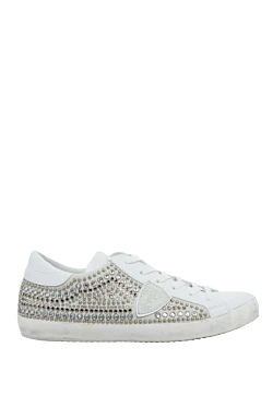 White leather sneakers for women