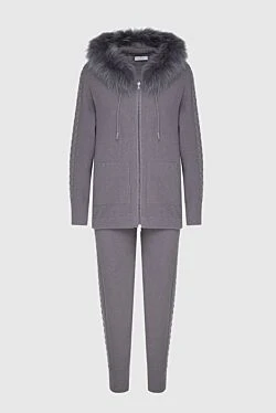 Gray walking suit for women